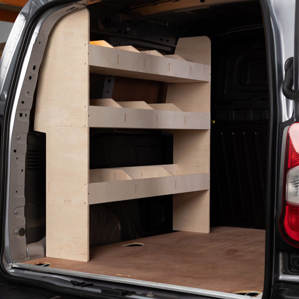 Renault Kangoo L1 2022+ Scaffale dal lato del guidatore - immagine 3