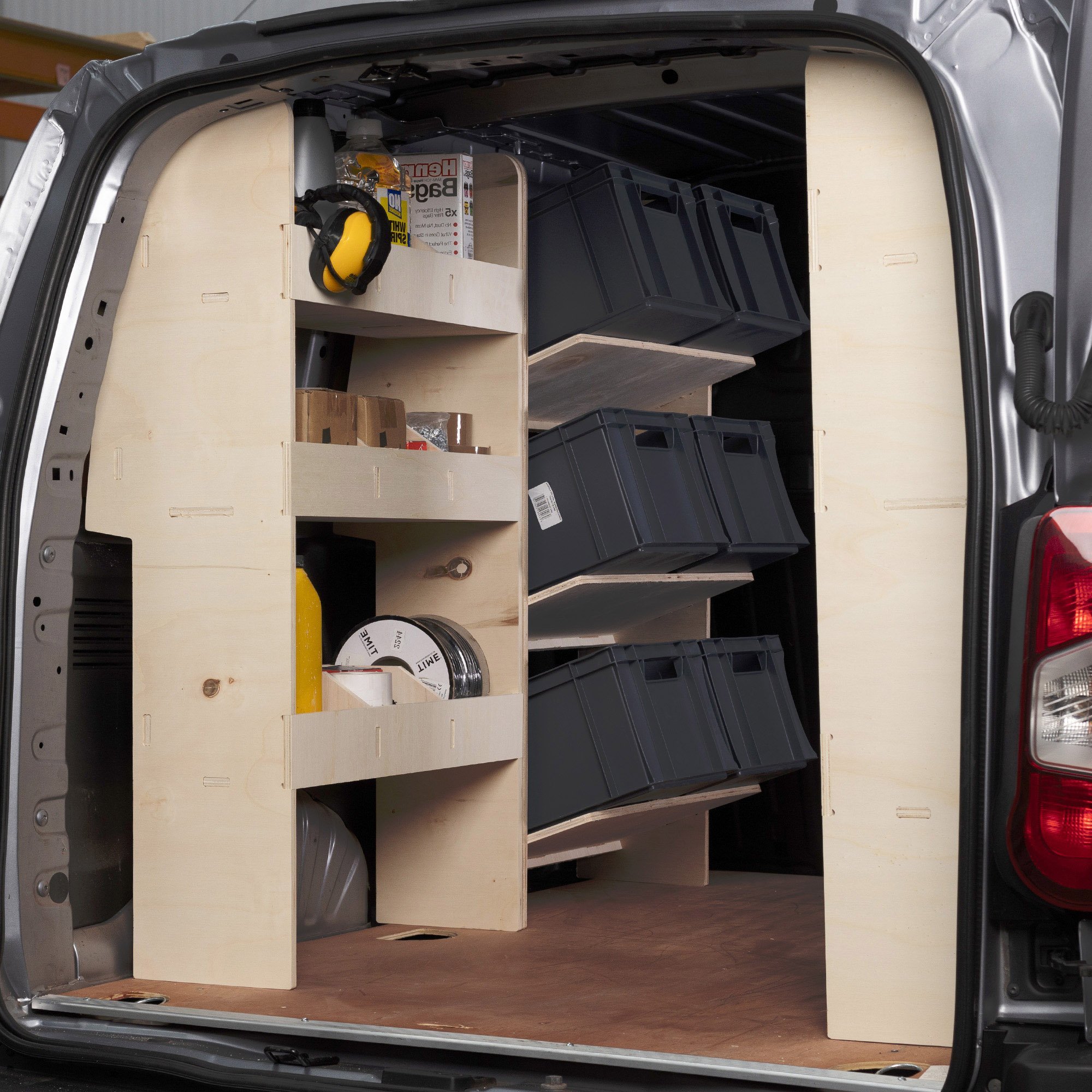433_H1397-1.jpg Scaffalatura Volkswagen Caddy L1 2021+ – Tripla Unità con Scaffale Porta Attrezzi in Compensato - immagine 1